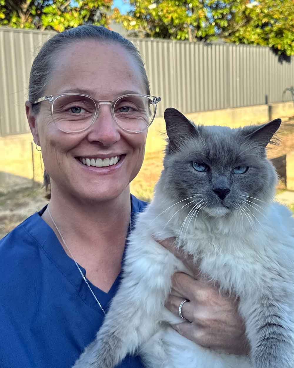 Forrestfield & High Wycombe Vets - Dr Chloe